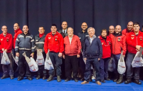 Oferta de bacalhaus para a consoada de cada Bombeiro