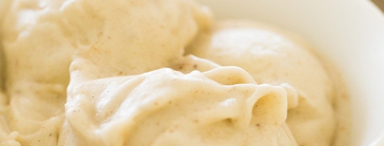 GELADO DE BANANA, CANELA E MANTEIGA DE AMENDOIM