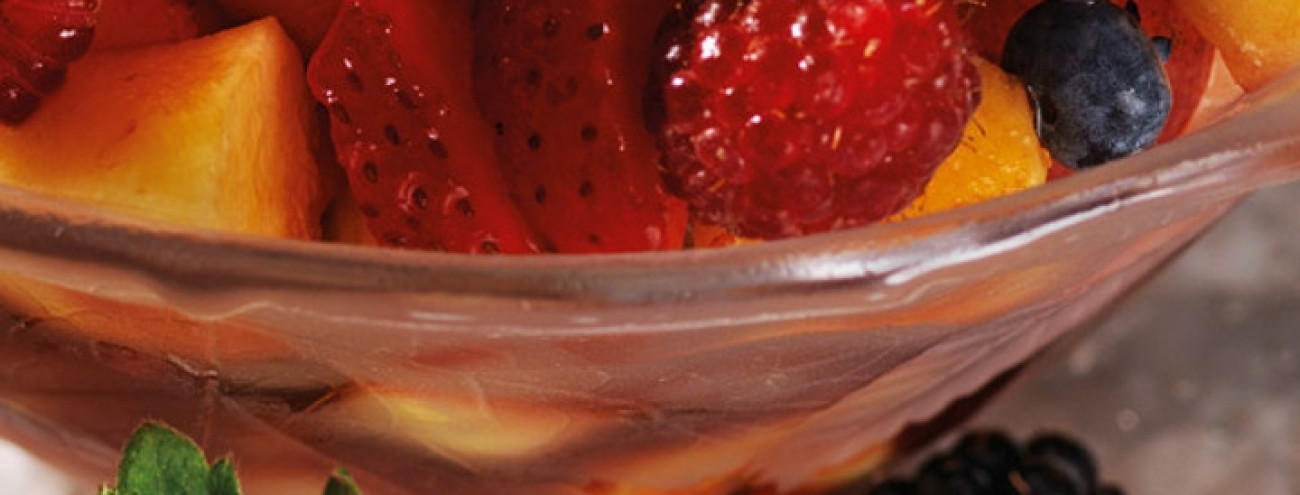 SALADA DE FRUTA COM VINHO DO PORTO