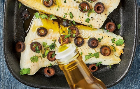 FILETES NA FRIGIDEIRA COM CUSCUZ