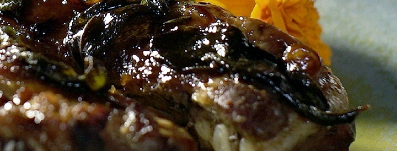 ENTRECOSTO NO FORNO COM SALVA E MEL